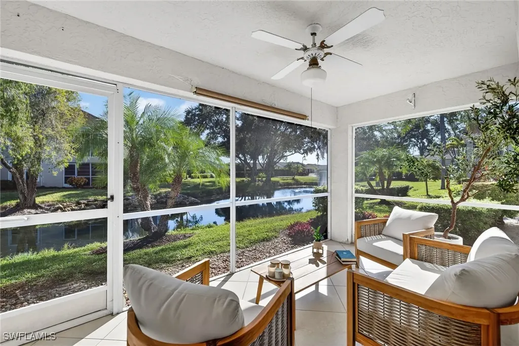 9832 Luna Circle Naples FL 34109