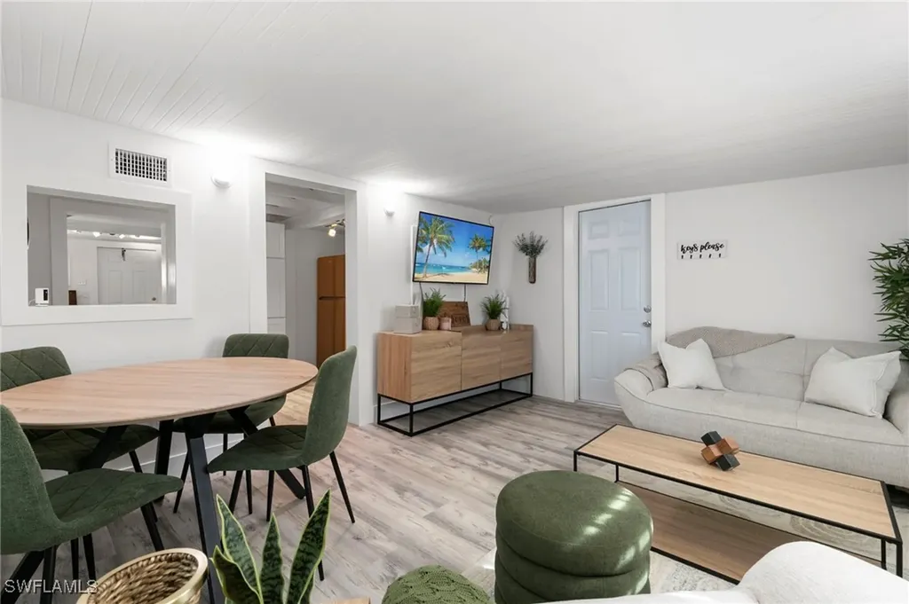 11310 Dean Street Bonita Springs FL 34135