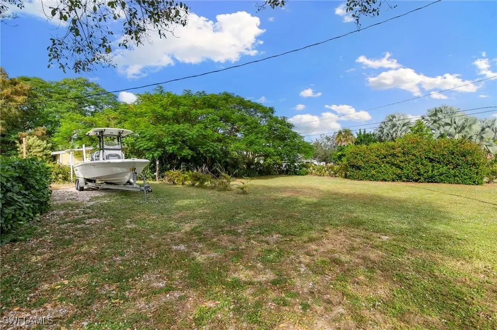 11310 Dean Street Bonita Springs FL 34135