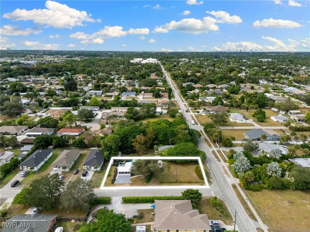 11310 Dean Street Bonita Springs FL 34135