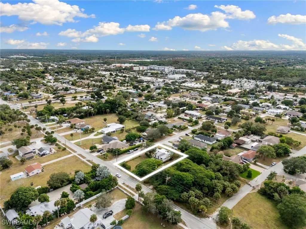 11310 Dean Street Bonita Springs FL 34135