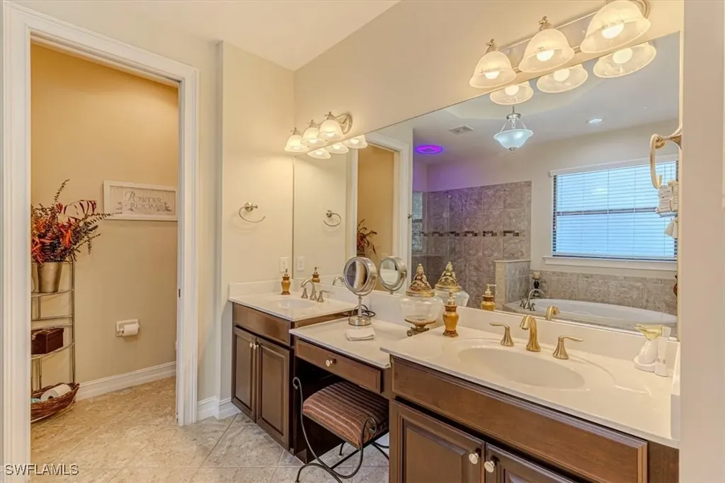 7859 Bucks Run Drive Naples FL 34120