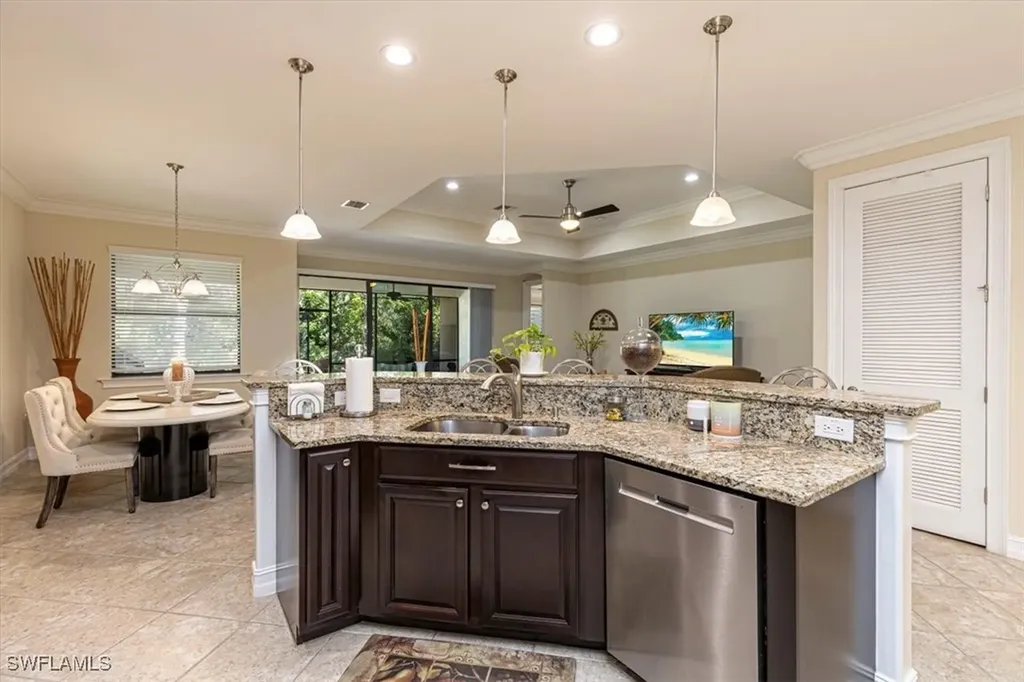 7859 Bucks Run Drive Naples FL 34120