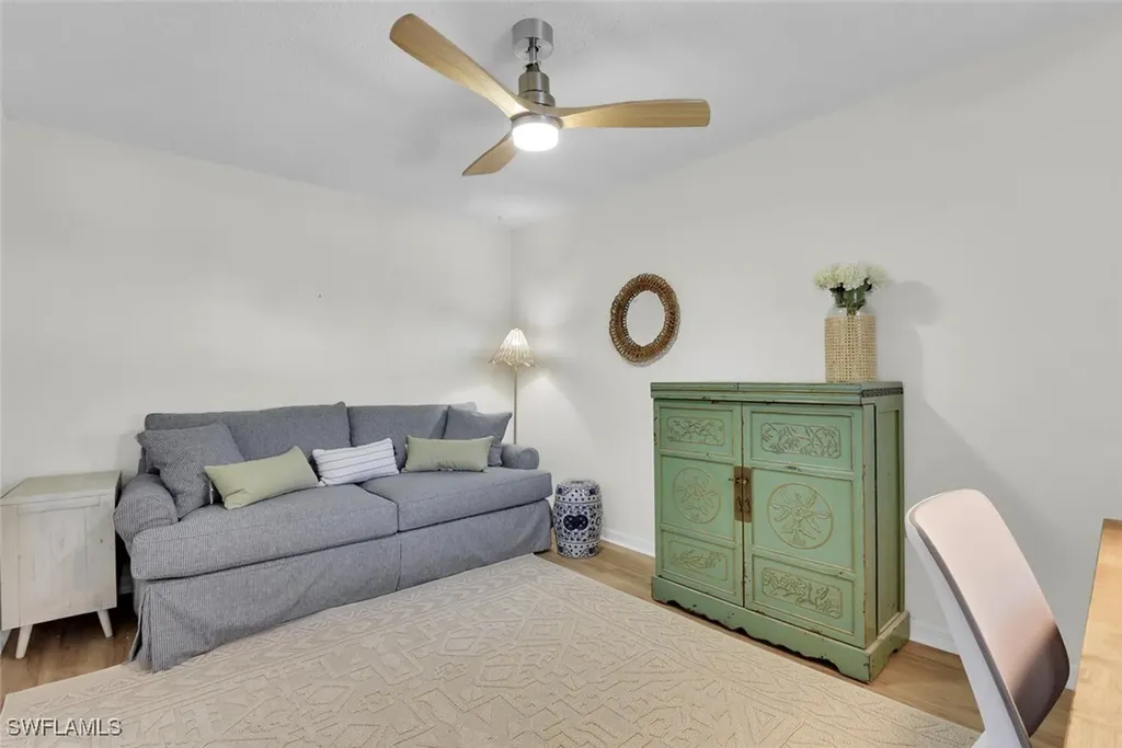 10682 Gulf Shore Drive Naples FL 34108