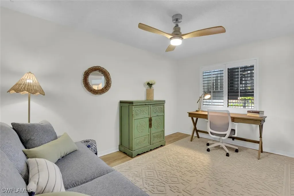 10682 Gulf Shore Drive Naples FL 34108