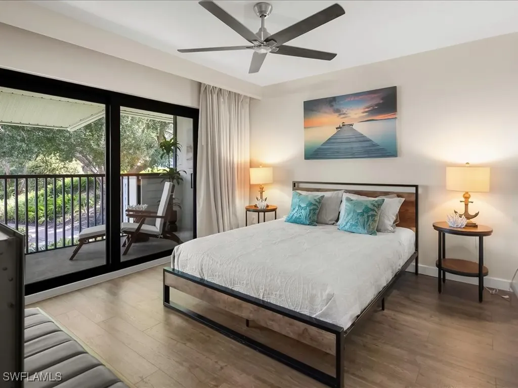 600 Neapolitan Way Naples FL 34103