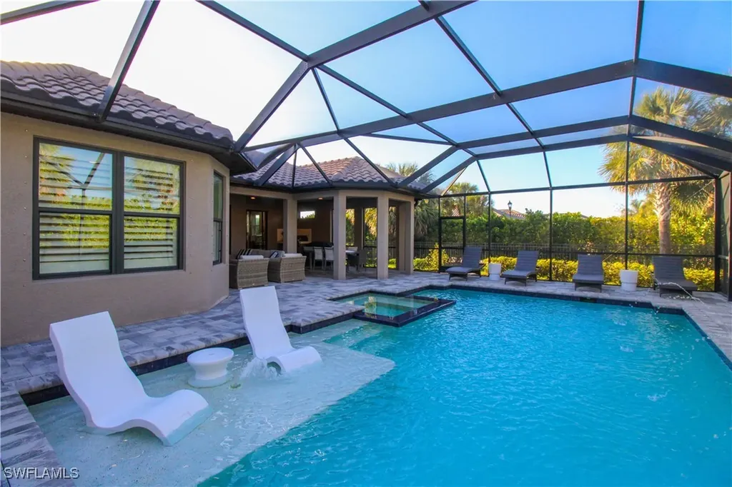 9423 Terresina Drive Naples FL 34119