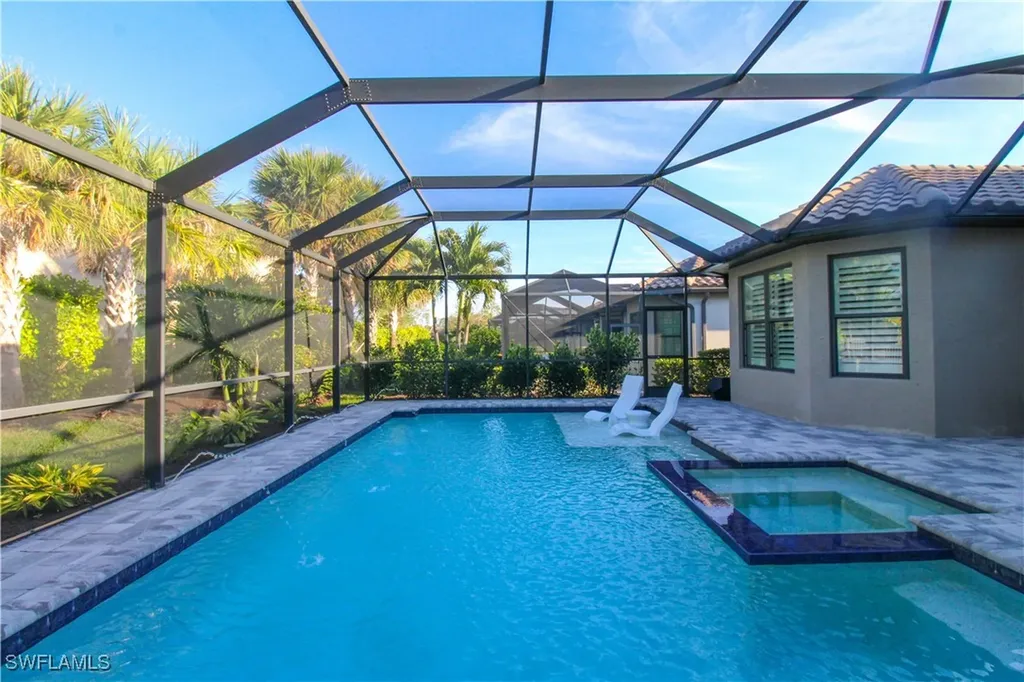 9423 Terresina Drive Naples FL 34119