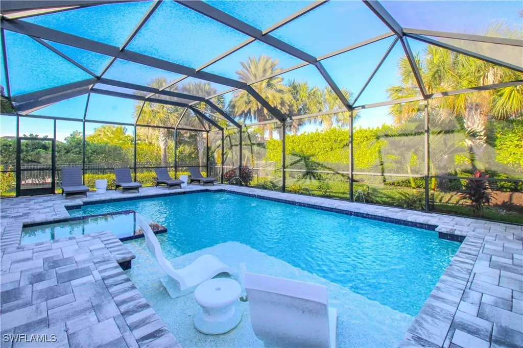 9423 Terresina Drive Naples FL 34119