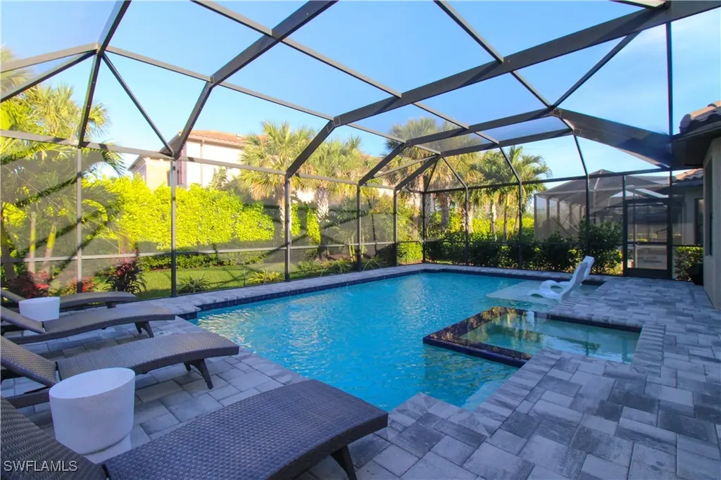 9423 Terresina Drive Naples FL 34119