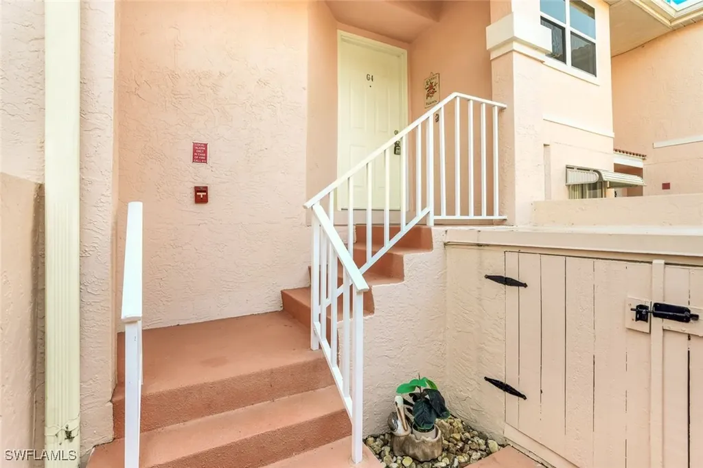 628 Woodshire Lane Naples FL 34105