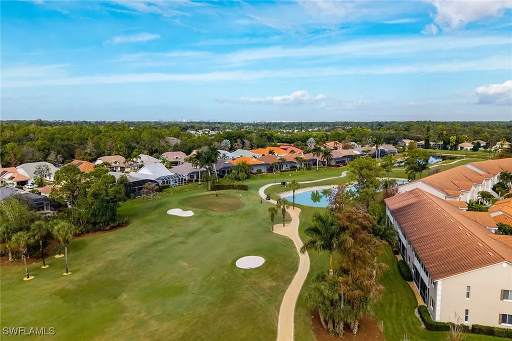 700 Saratoga Circle Naples FL 34104