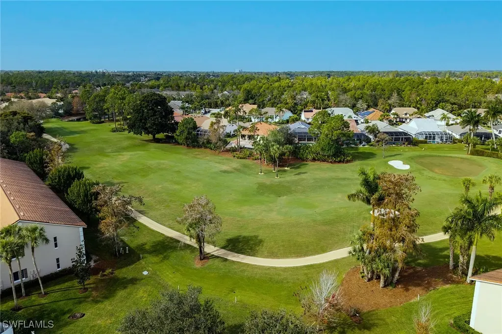 700 Saratoga Circle Naples FL 34104