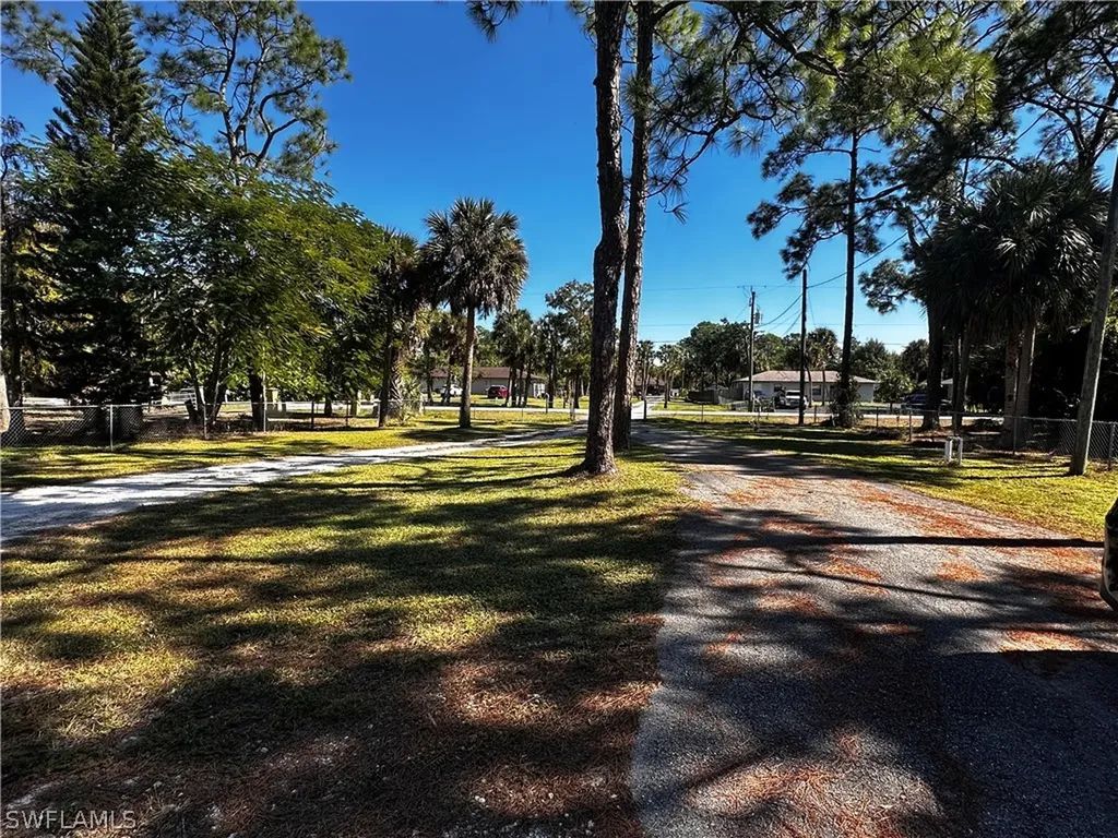 231 14th Street NE Naples FL 34120