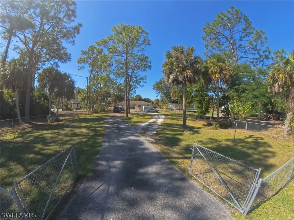 231 14th Street NE Naples FL 34120