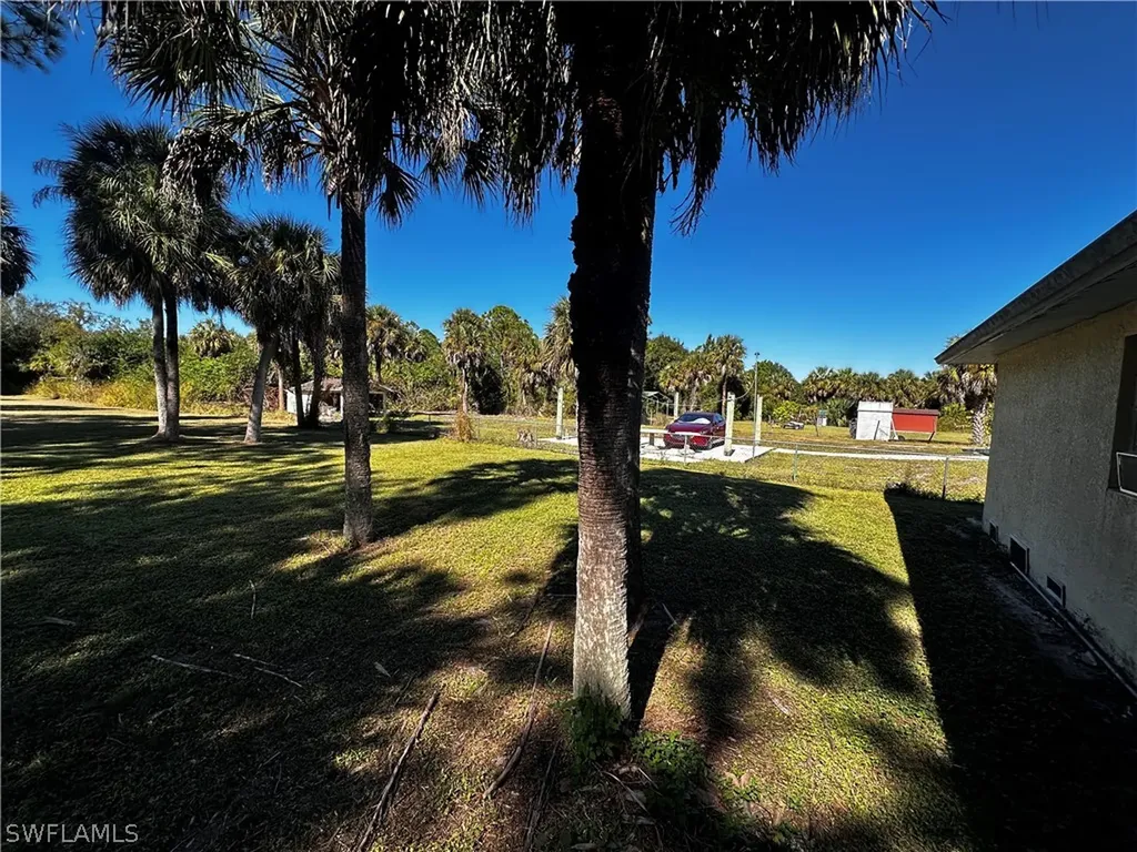 231 14th Street NE Naples FL 34120
