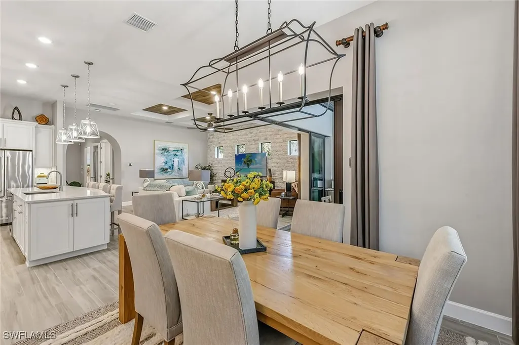 2796 Amaranda Court Naples FL 34114
