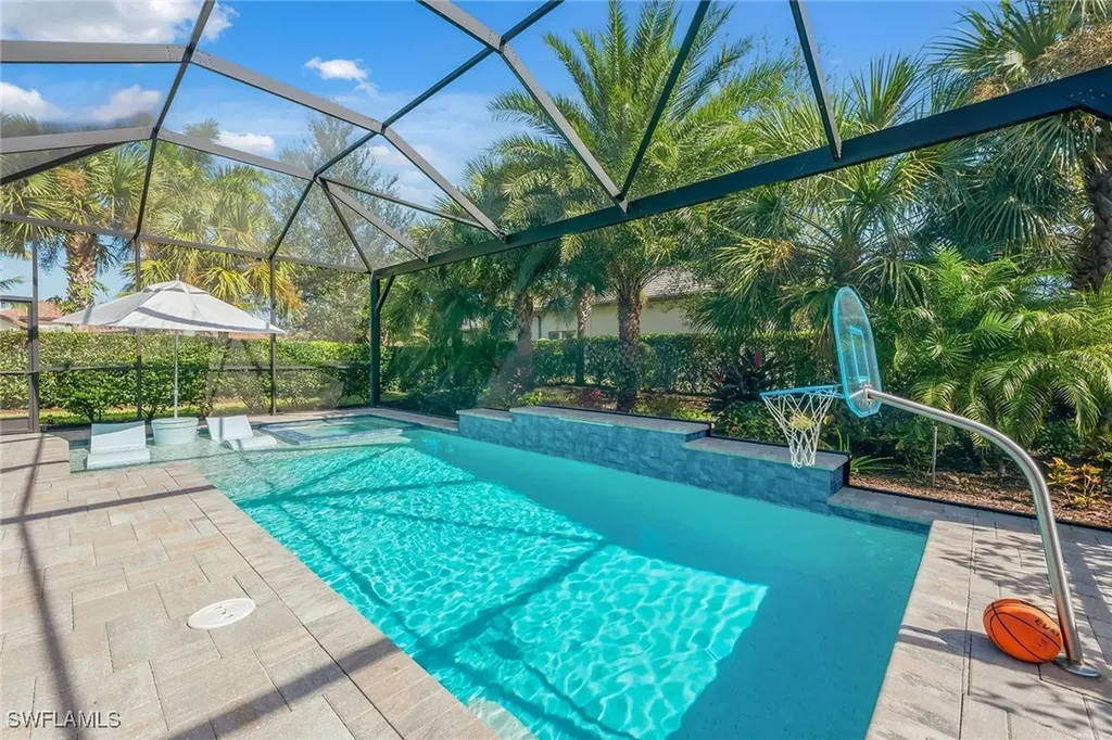2796 Amaranda Court Naples FL 34114