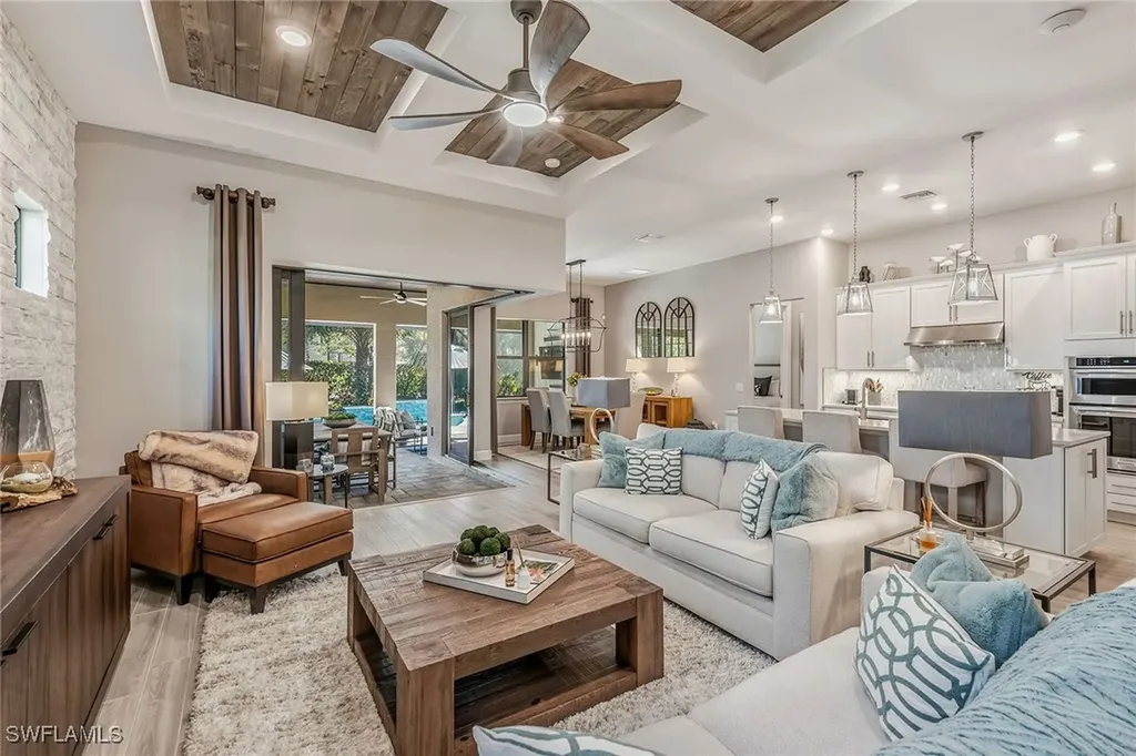 2796 Amaranda Court Naples FL 34114
