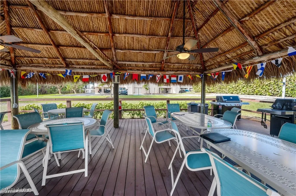 11118 Gulfshore Naples FL 34108