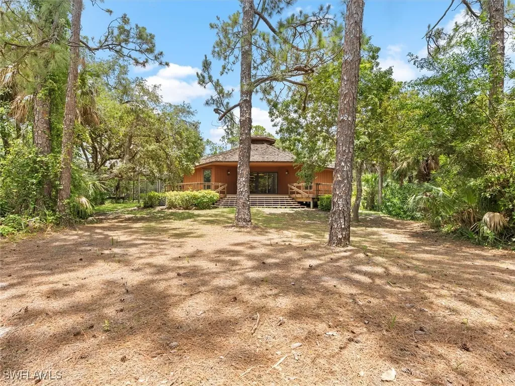 3720 Gail Boulevard Naples FL 34104