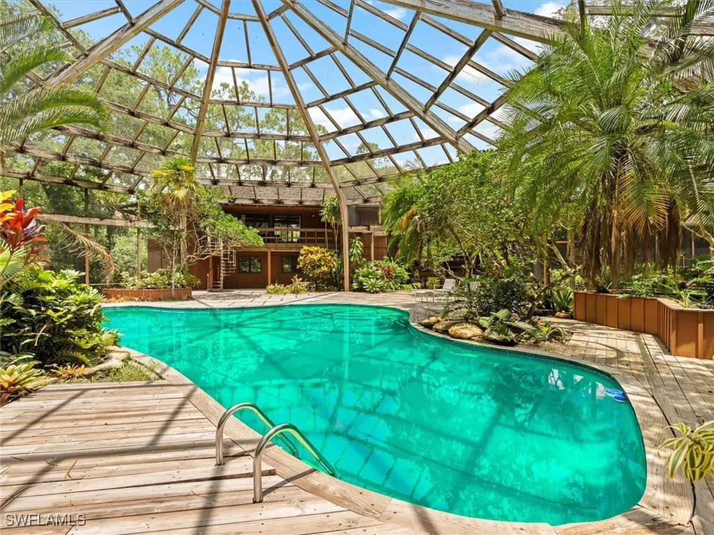 3720 Gail Boulevard Naples FL 34104