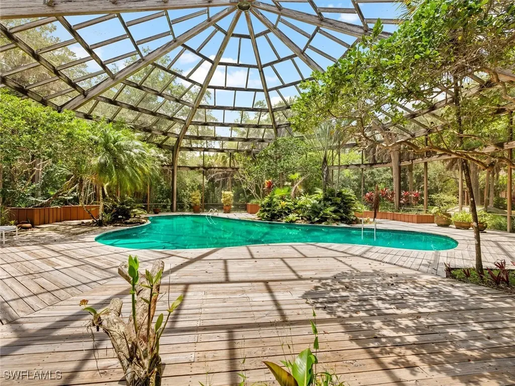 3720 Gail Boulevard Naples FL 34104