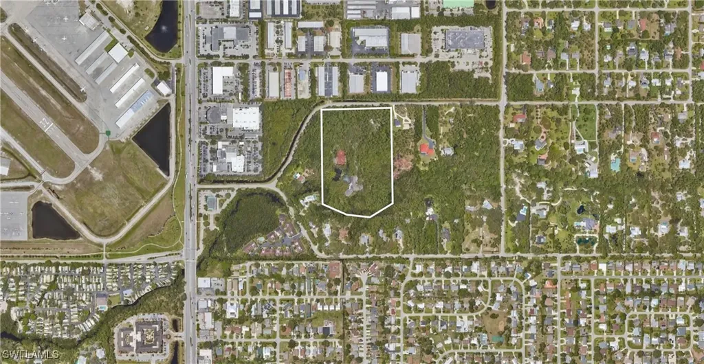 3720 Gail Boulevard Naples FL 34104