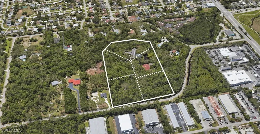 3720 Gail Boulevard Naples FL 34104