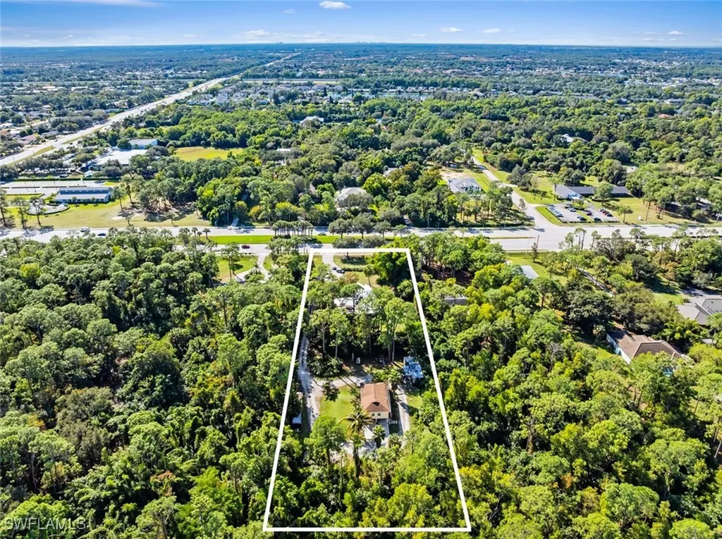 5731 Golden Gate Parkway Naples FL 34116