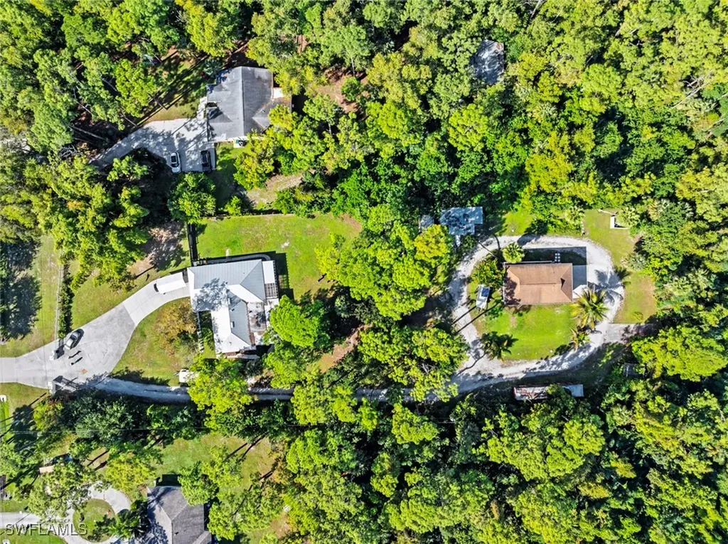 5731 Golden Gate Parkway Naples FL 34116