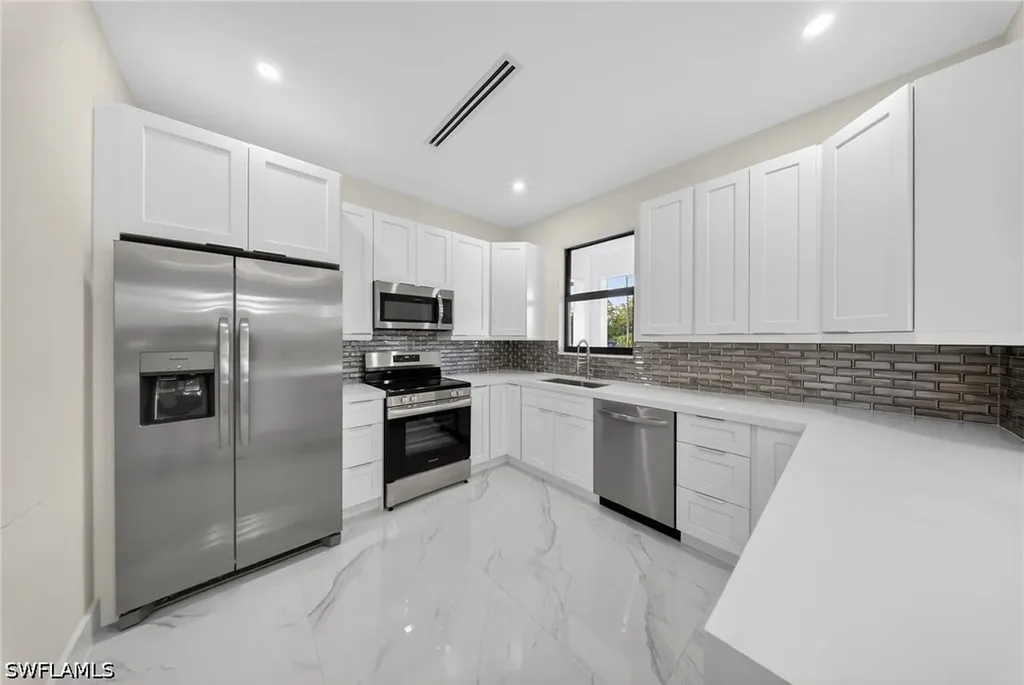 3565 43rd Avenue NE Naples FL 34120