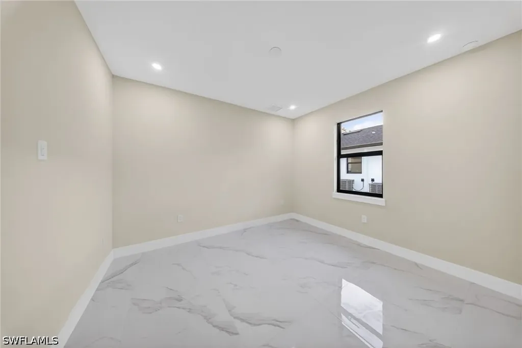 3565 43rd Avenue NE Naples FL 34120