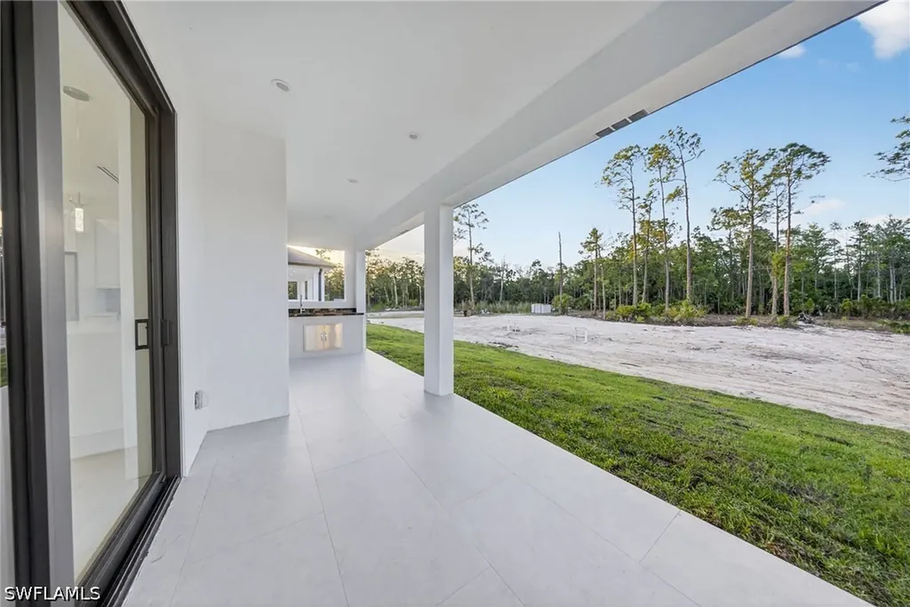 3565 43rd Avenue NE Naples FL 34120