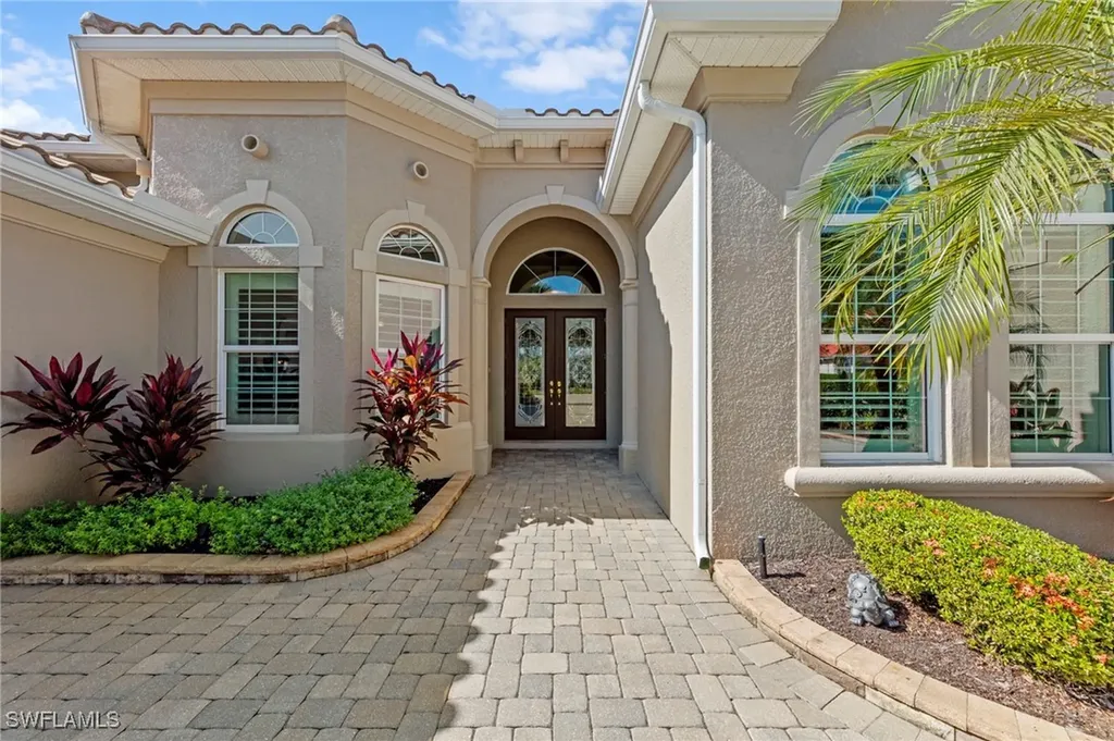 19287 La Serena Drive Estero FL 33967