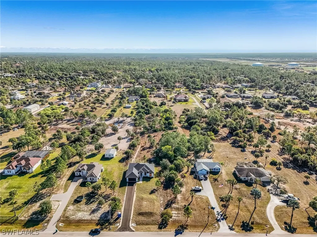 4446 8th Street NE Naples FL 34120