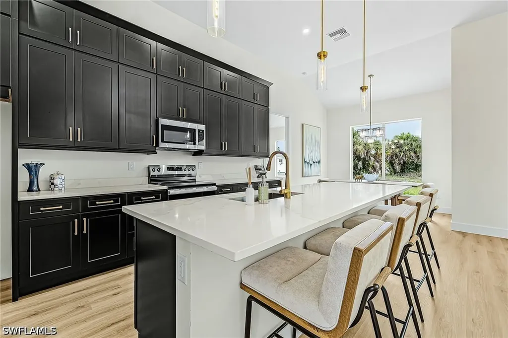 4446 8th Street NE Naples FL 34120