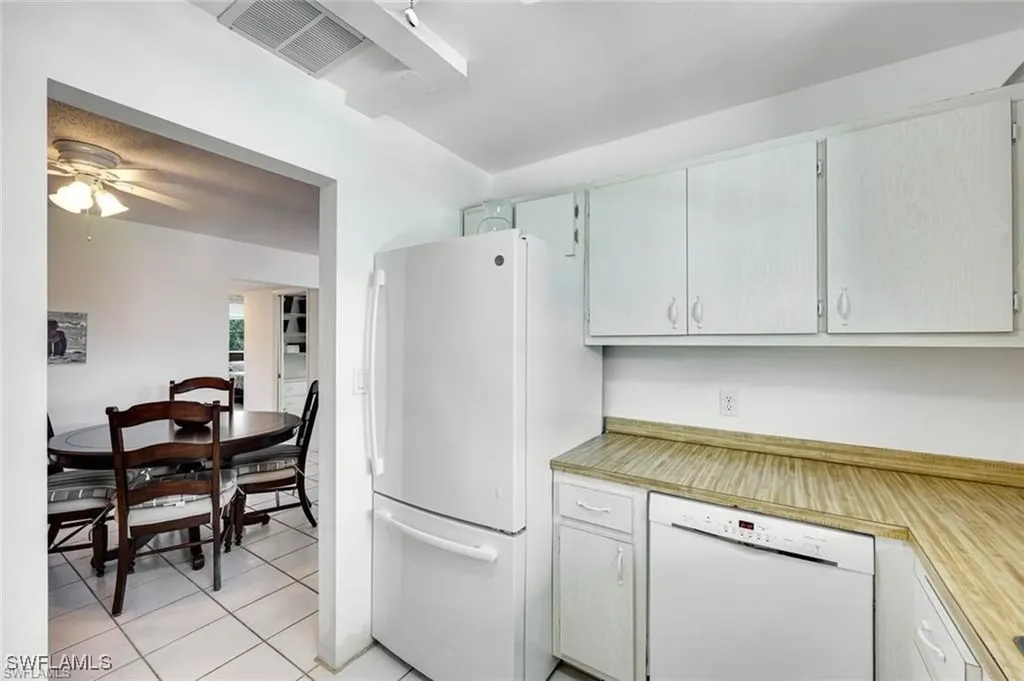 2000 Alamanda Drive Naples FL 34102