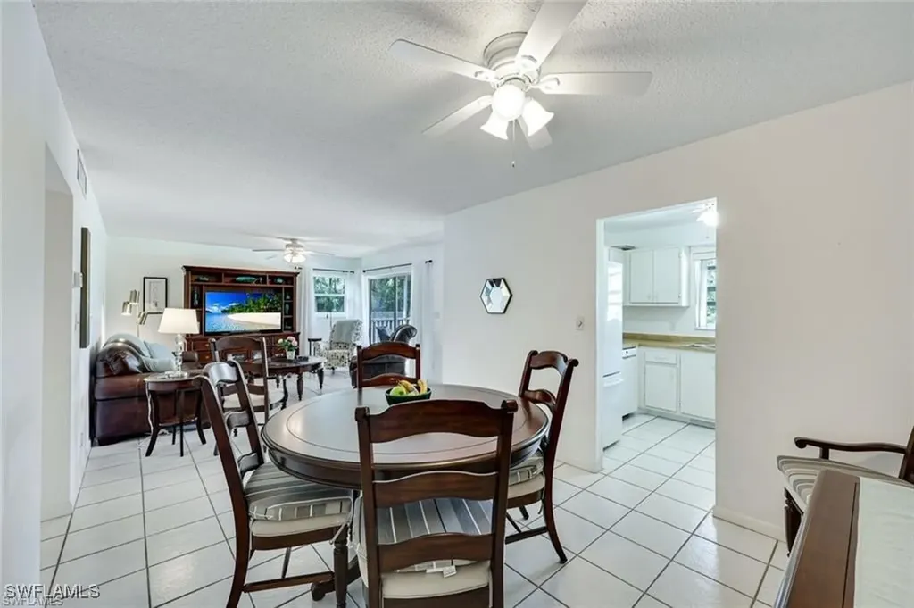 2000 Alamanda Drive Naples FL 34102