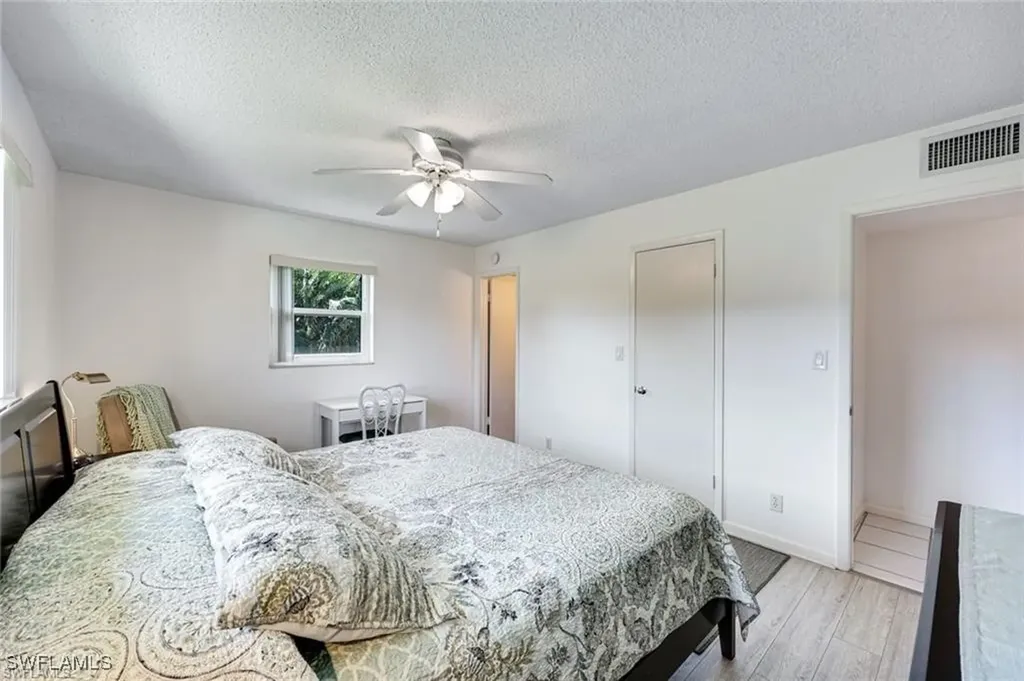 2000 Alamanda Drive Naples FL 34102