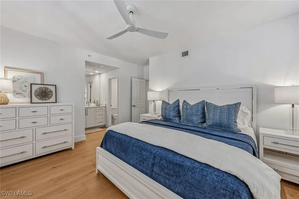 776 Eagle Creek Drive Naples FL 34113
