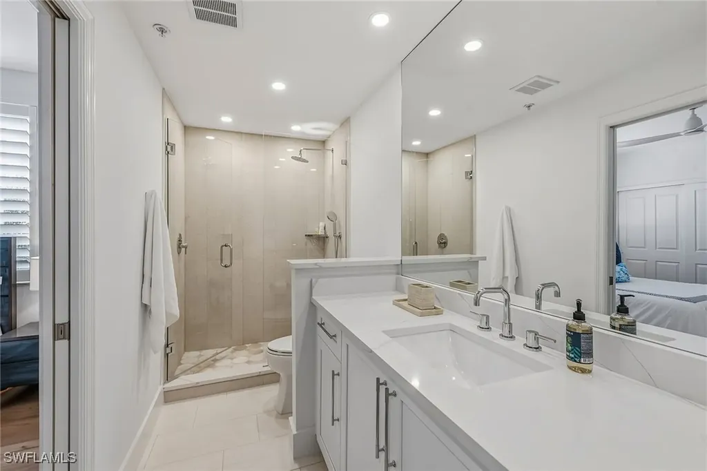 776 Eagle Creek Drive Naples FL 34113