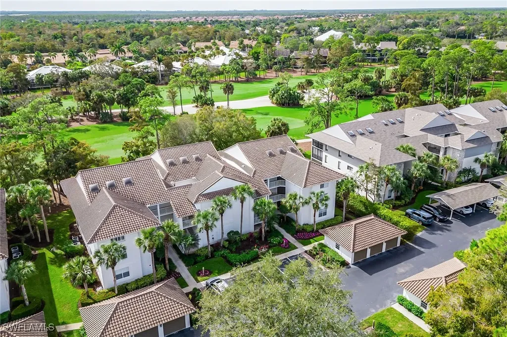 776 Eagle Creek Drive Naples FL 34113