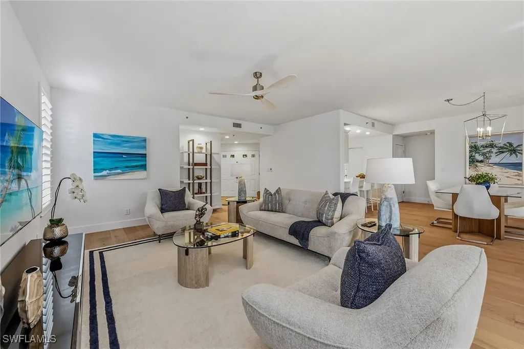 776 Eagle Creek Drive Naples FL 34113