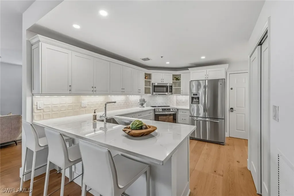 776 Eagle Creek Drive Naples FL 34113