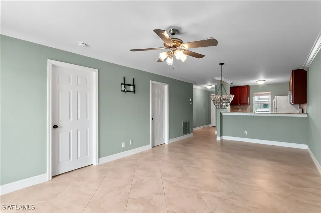 829 W Elkcam Circle Marco Island FL 34145