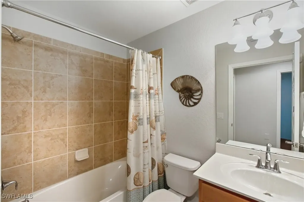 9844 Venezia Circle Naples FL 34113