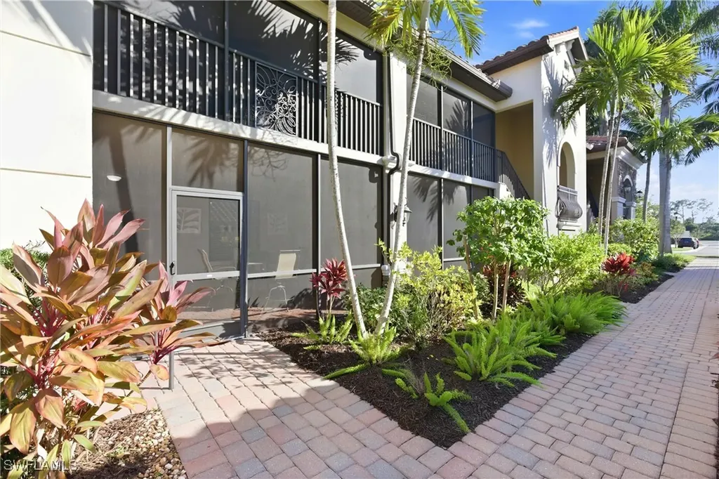 9844 Venezia Circle Naples FL 34113