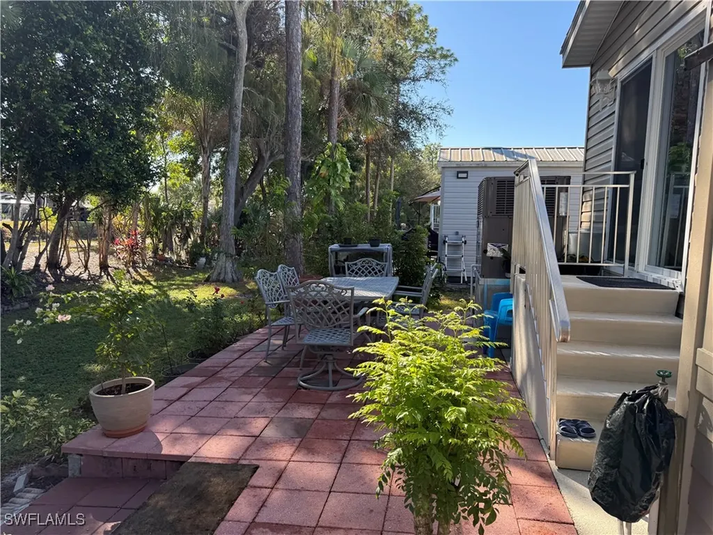 25 Bass Lane Naples FL 34114