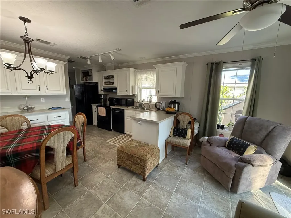 25 Bass Lane Naples FL 34114